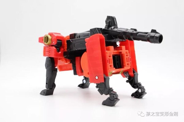 Power Of The Primes Titan Class Predaking   In Hand Images Of Individual Predacons  (26 of 28)